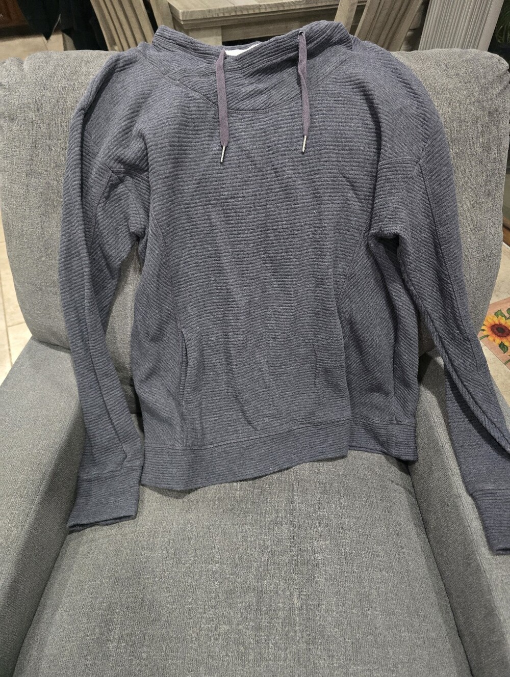 Source Unknown Men's Charcoal Ribbed Crewneck Sweatshirt